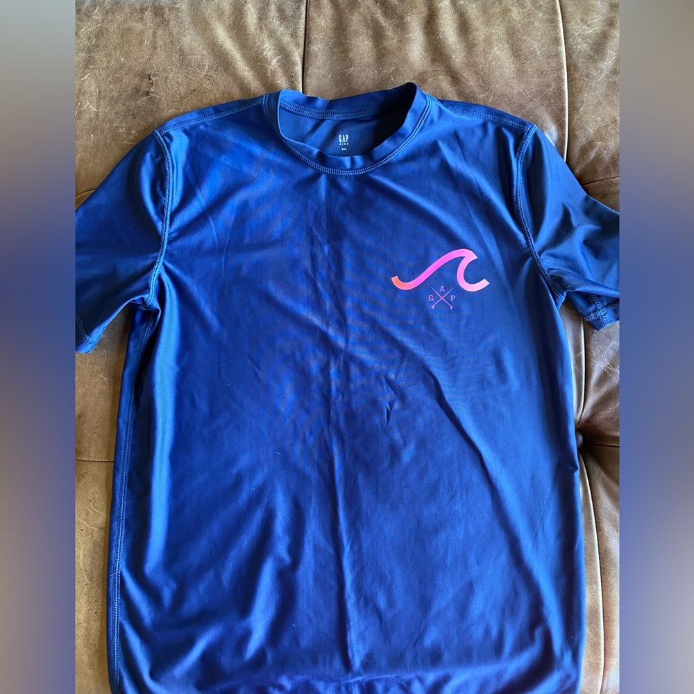 GAP kids Rash Guard